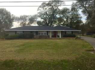 1037 Bowlin Ave, Port Neches, TX 77651