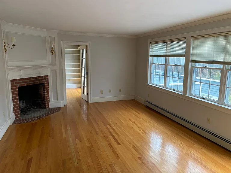 47 Stonegate Rd — Photo 14