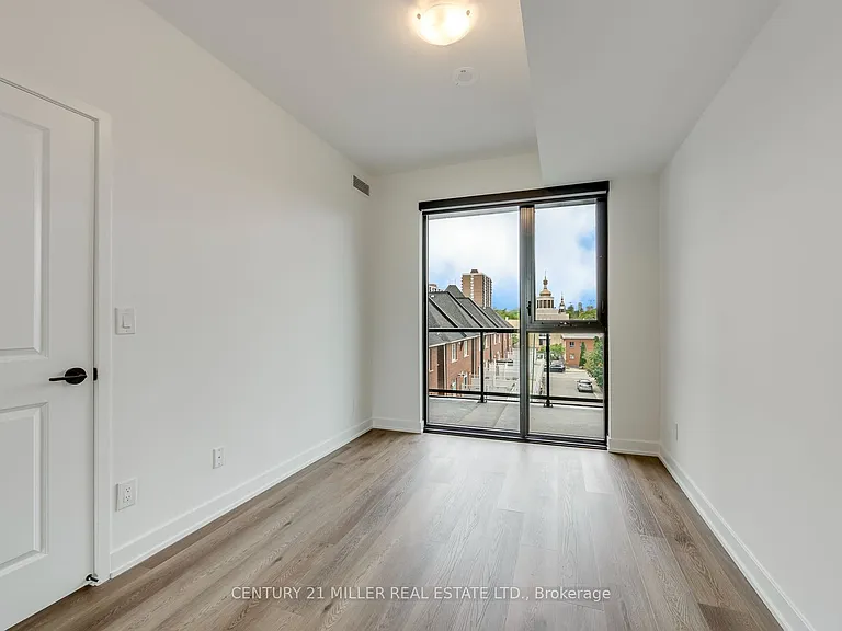 2075 Lakeshore Rd #319 — Photo 18
