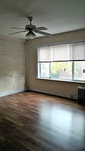 6917 N Lakewood Ave #402 Photo 1