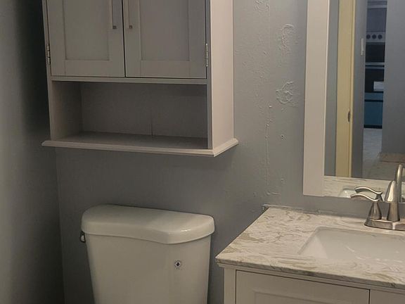 5th image of 7125 Bay Dr APT 302