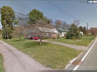 404 Carverton Rd, Wyoming, PA 18644