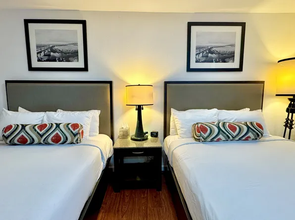 8897 Monterey Rd #1, Gilroy, CA 95020