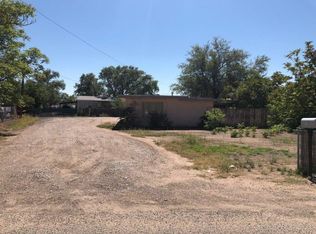 2118 Valley Rd SW, Albuquerque, NM 87105