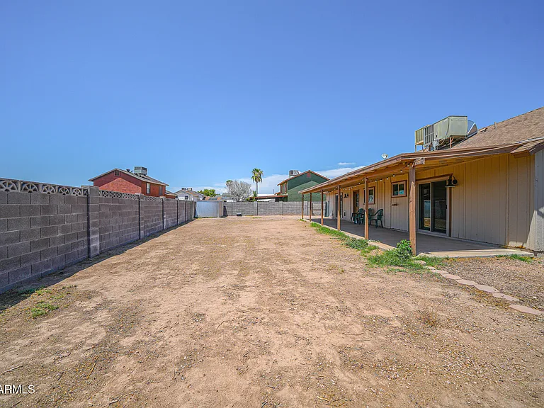 9315 E Dallas St — Photo 25