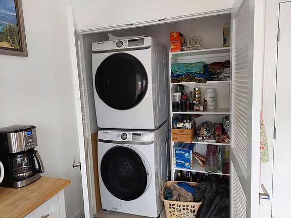 Full Size washer and dryer + extra storage