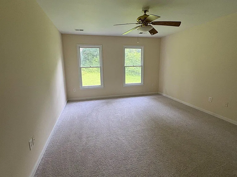 3502 Holly Rd — Photo 19