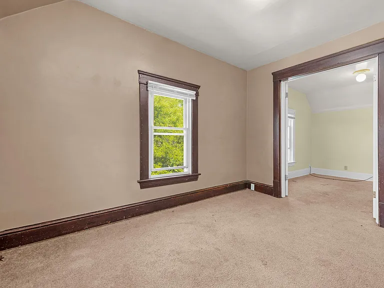 4125 Bucyrus Ave #2 — Photo 24