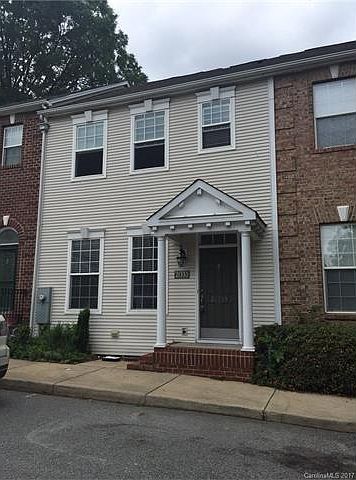 1st image of 21333 Pine St