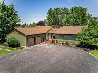 2851 McGovern Rd, Caledonia, NY 14423