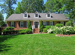 1703 Willow Wick Dr, Greensboro, NC 27408