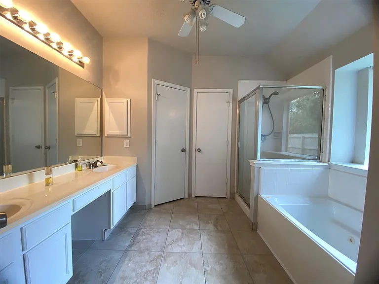 15922 Williwaw Dr — Photo 20