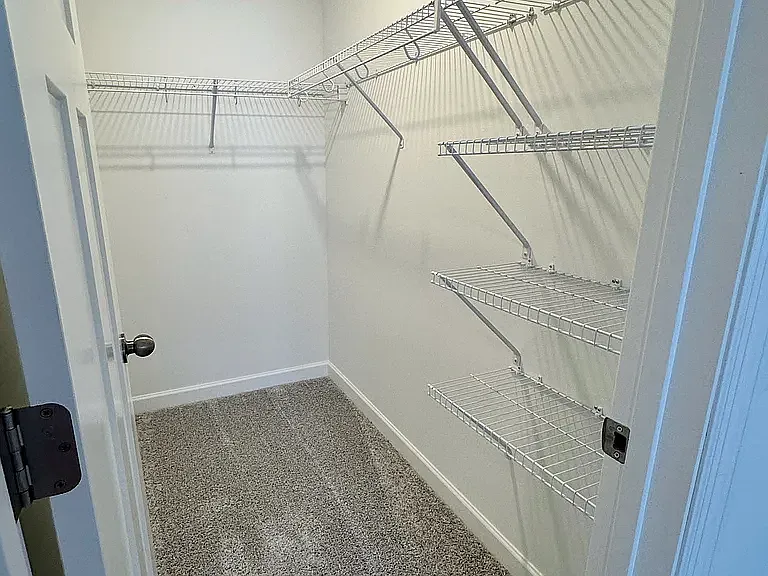 Upper Level - Owner's suite closet