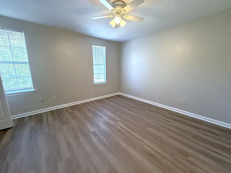 2708 Tess Cir — Photo 12
