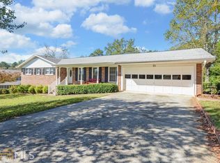 73 Crestlawn Dr, Toccoa, GA 30577
