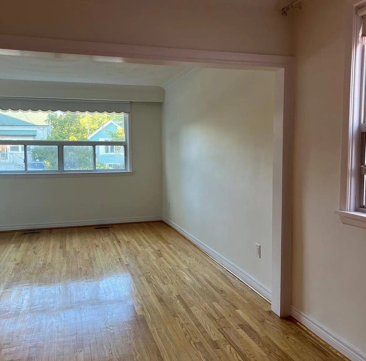 3 bed, $3,200 — Photo 2
