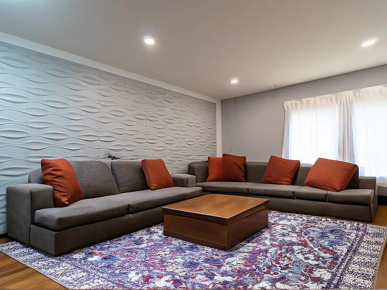 155 Springbrook Trl S — Photo 2