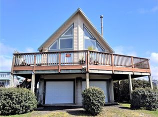 33 S 1st St, Pacific Beach, WA 98571