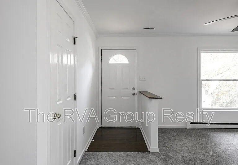 10919 Speeks Ct — Photo 8