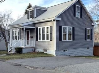 13 Locust St, Woburn, MA 01801
