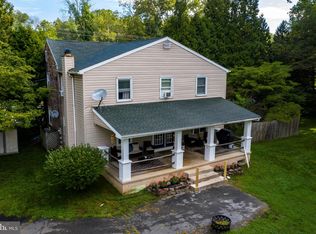 1848 W Schuylkill Rd, Douglassville, PA 19518