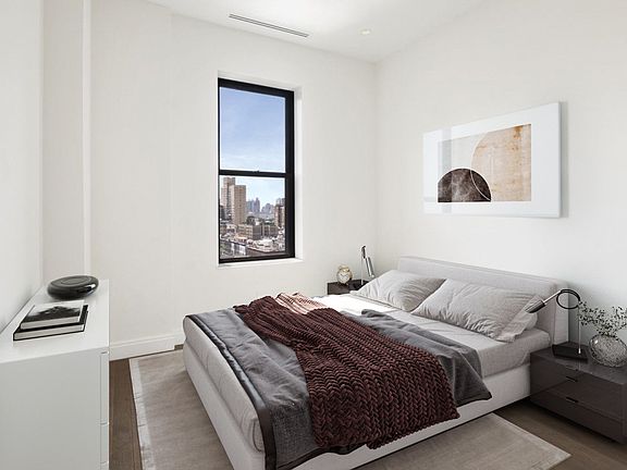 3rd image of 154 W 70th St #12NP