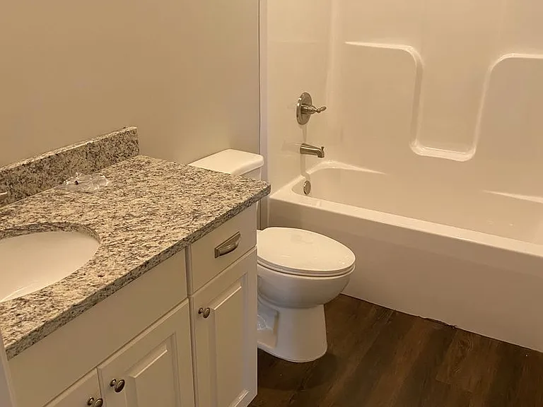 132 Shumard Ct — Photo 4