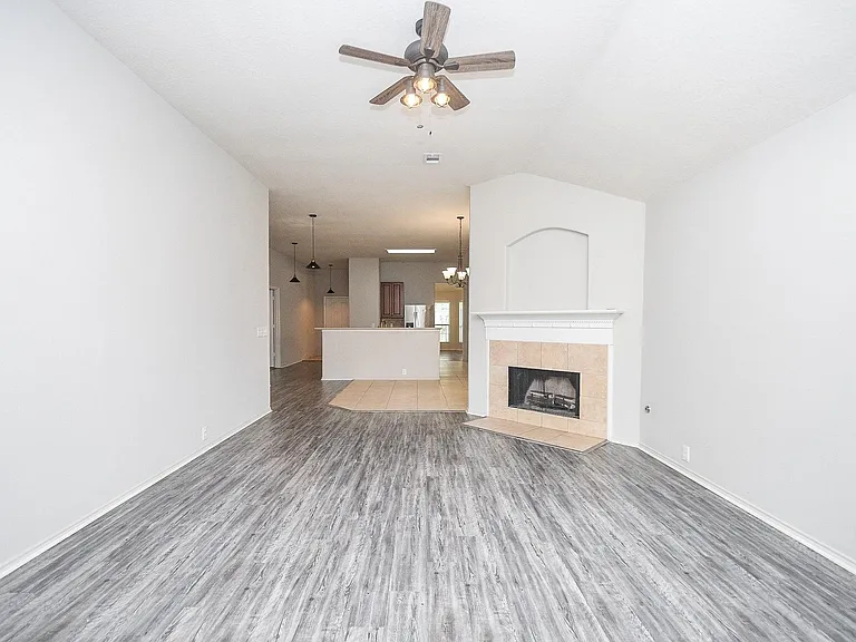30406 Mesa Valley Dr — Photo 10