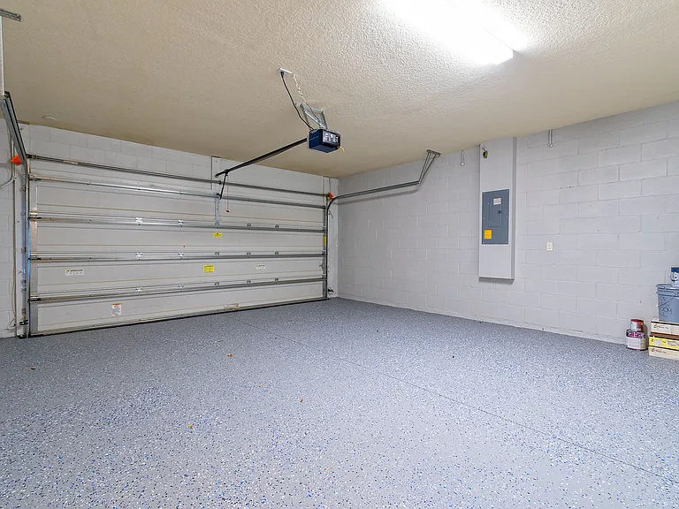 1210 Bassano Way — Photo 30