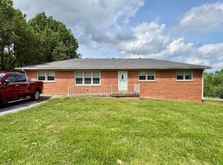 236 Cottage Dr, Scottsville, KY 42164