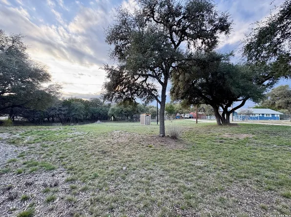 406 Kruse Loop LOT 1, Lakehills, TX 78063