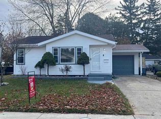 1433 Acacia St, Saginaw, MI 48602