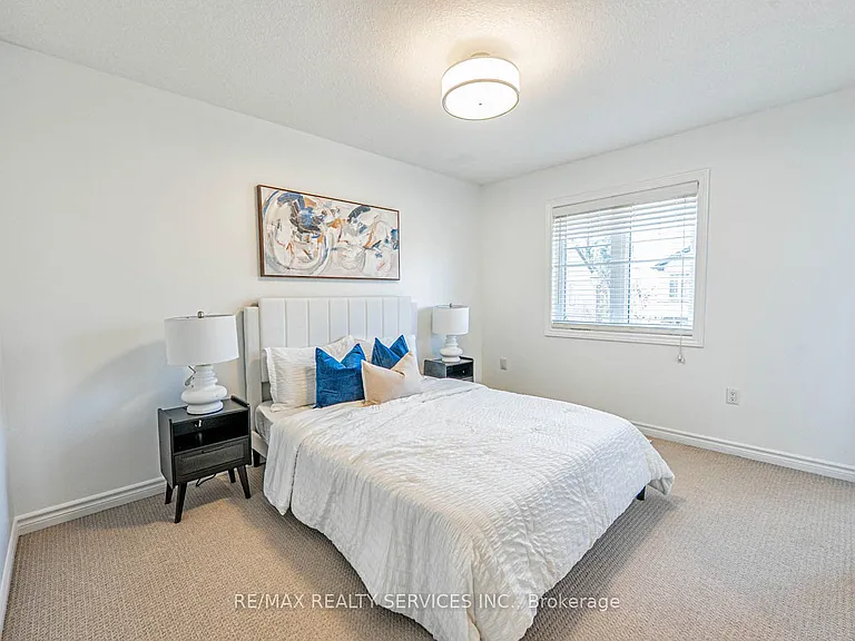 22 Arlington Cres #22 — Photo 13