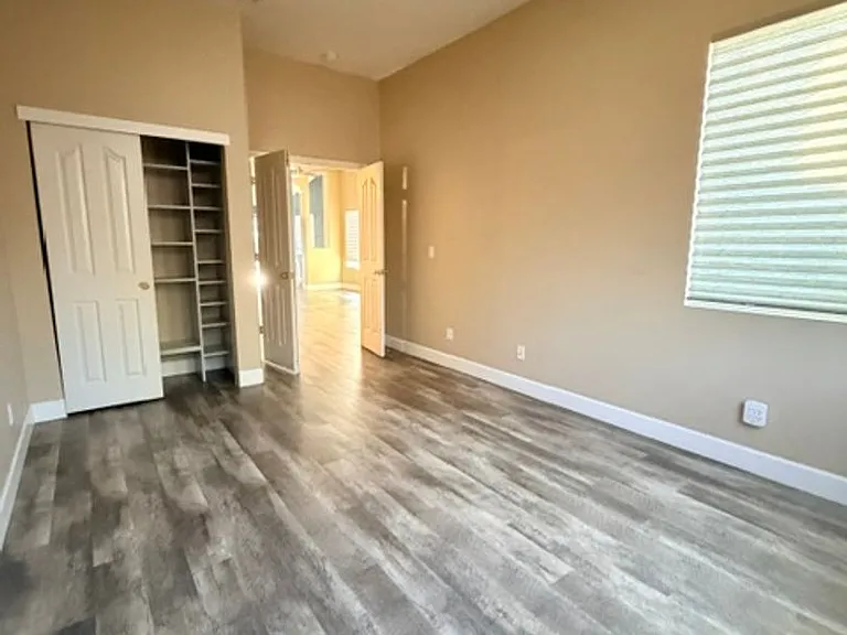 9836 Imperia Ct — Photo 21