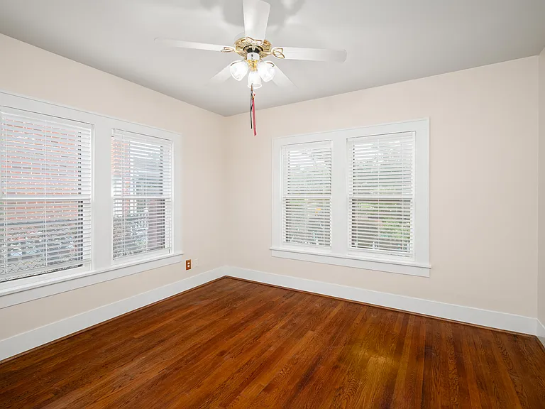 1550 Castle Ct #B — Photo 22