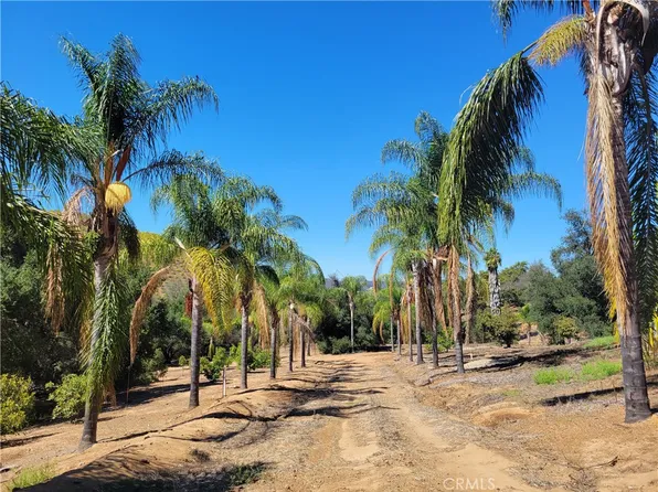 0 Calle Cuero #6, Temecula, CA 92590