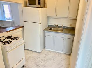 1013 N Charles St APT 3R, Baltimore, MD 21201