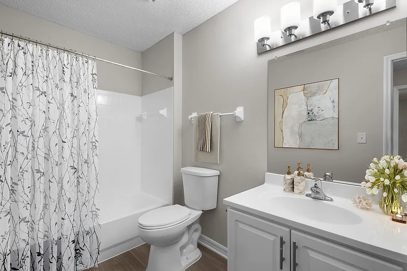 The Landings At Cypress Meadows — Photo 4