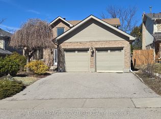 105 Ashton Rd #BASEMENT, Newmarket, ON L3Y5R6