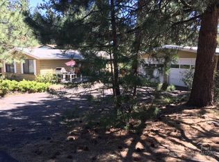 60898 Ridge Dr, Bend, OR 97702