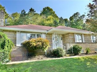 1294 Clifton Rd, Washington, PA 15301