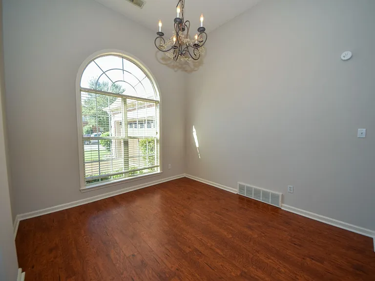 2648 Plum Creek Dr — Photo 5