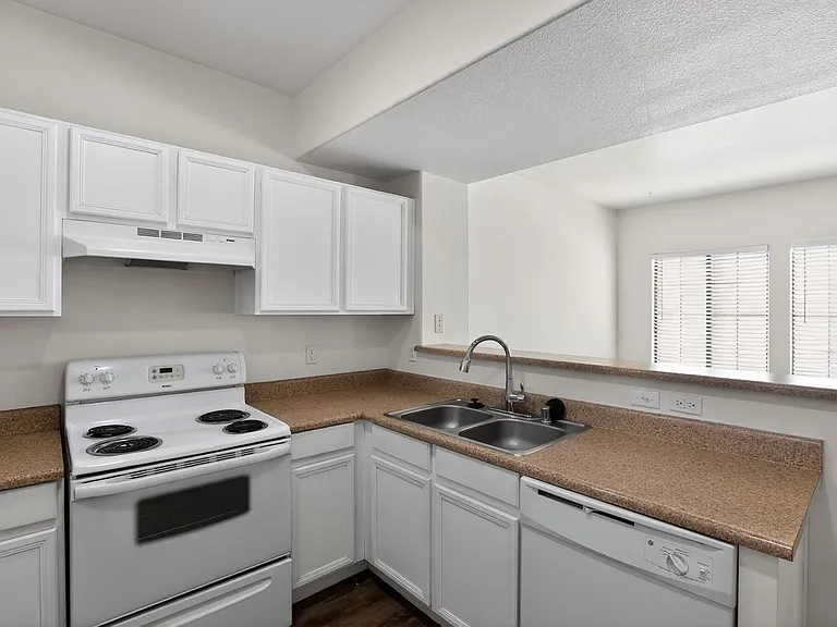 2060 Rancho Lake Dr #203 — Photo 10