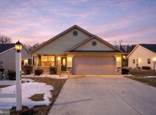 95 Lantern Ln, Shippensburg, PA 17257