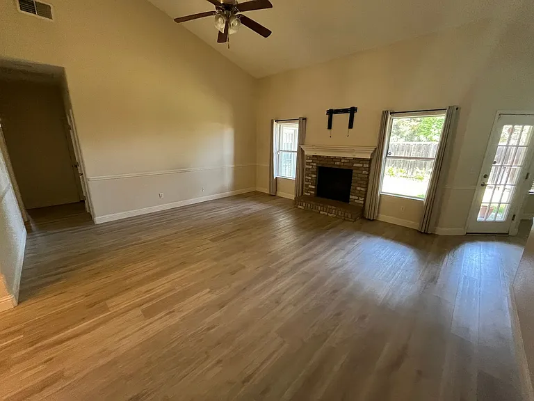 6237 W Damsen Ct — Photo 6