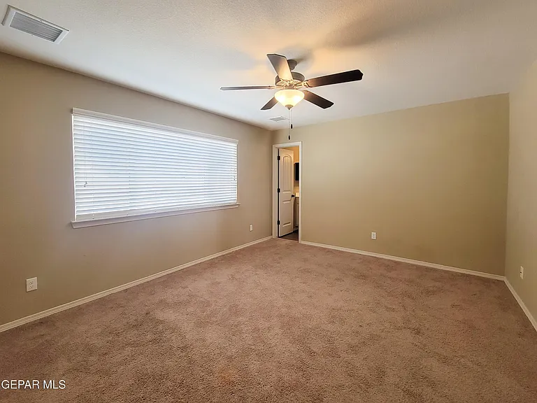 12785 Tre Maximiliano Ave — Photo 11