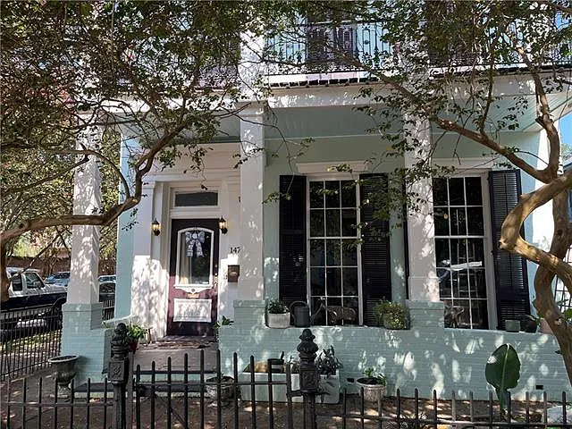 1479 Magazine St #1
