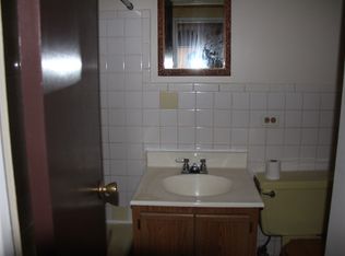 9974 Holly Ln APT GN, Des Plaines, IL 60016