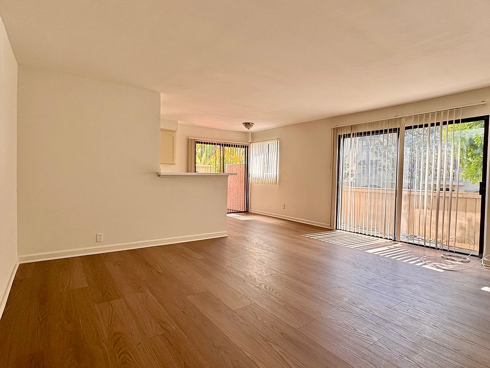 1st image of 12035 Guerin St #1