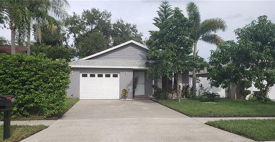 1st image of 3811 Lake Shore Dr